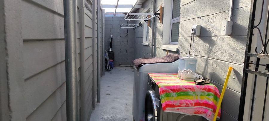 3 Bedroom Property for Sale in New Woodlands Western Cape